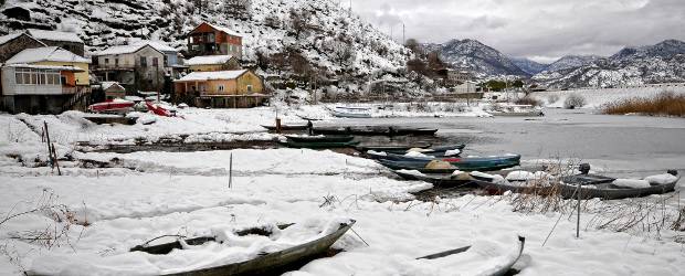 La ola de frío alcanzó Argelia y aumentan las víctimas | AP | Imagen del invierno en Montenegro.