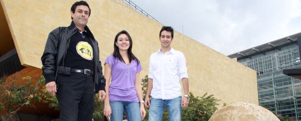 La buena cosecha de animadores paisas | Manuel Saldarriaga | Edwing Solórzano (su nombre lo escribe con g al final), de FactoryToon, acompañado de Andrés Felipe Serna y Carolina Ramírez, de Grupo K. Dos empresas que quieren sobresalir con su talento.