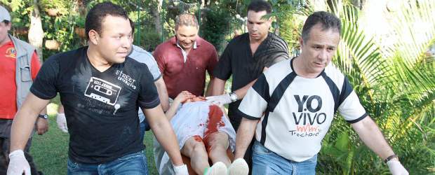 Médicos para salvar vidas en conflictos | Archivo, Robinson Sáenz | El nuevo programa en la Universidad de Antioquia, la Nacional y la del Valle aprovecha la experiencia del CICR en la atención a víctimas en conflictos del mundo. Este año el organismo capacitó a médicos de municipios antioqueños