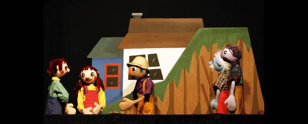 Los muñecos le cuentan las historias en el Titirifestival |