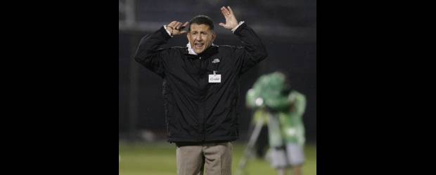 Ofertas le llueven a Osorio | Cortesía La Patria-Manizales | Juan Carlos Osorio poco ha querido hablar después del título conseguido con el Once Caldas. Ni siquiera apareció en la premiación. Ayer todos los medios de comunicación lo buscaron en forma infructuosa.