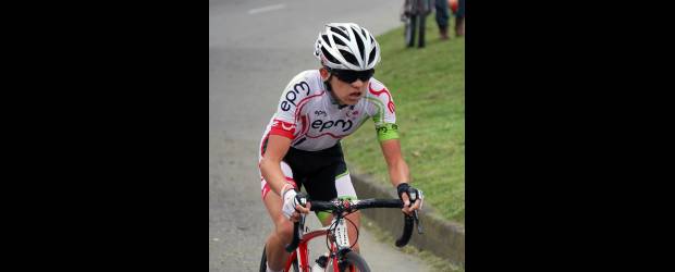 Rivera fue líder en el diluvio | Luis Enrique Barbosa, www.nuestrociclismo.com-manizales | El boyacense Óscar Rivera (EPM-Une) logró ayer el liderato de la Juventud.