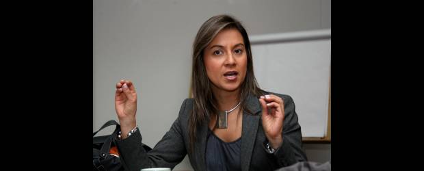 Sintonícese con el manejo de los seguros | Juan Antonio Sánchez | La directora de Responsabilidad de Fasecolda, Alejandra Díaz, explica que este año se espera una audiencia de 330.000 personas en todo el país. Las compañías de seguros promueven la educación financiera de los usuarios.