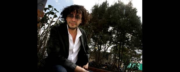Andrés Cepeda sensualiza su música con jazz | Colprensa | Andrés Cepeda presentará en Medellín su más reciente trabajo discográfico Vivo en directo , que tiene como único género al jazz y carga de sensualidad el trabajo del artista.
