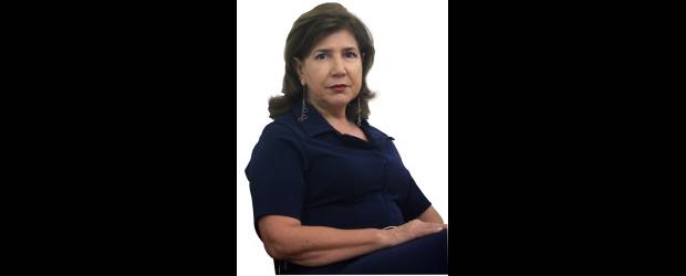 Renovar el sofá, de rojo a tonos neutros |