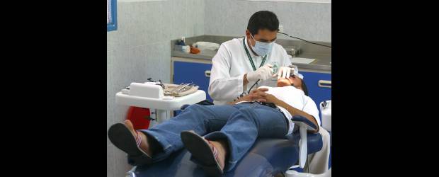Comfenalco se va del régimen subsidiado | Archivo | Los afiliados del régimen subsidiado que eran atendidos en el hospital de Valparaíso (foto), se cuentan entre los 350.000 pacientes de 62 municipios que dejará de asegurar la caja de compensación Comfenalco Antioquia.