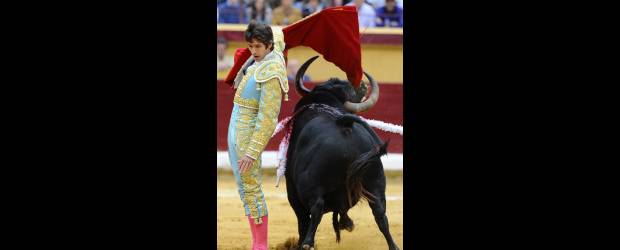 Mañana presentan carteles de la feria | Archivo | La afición espera ver de nuevo en la ciudad al francés Sebastián Castella.