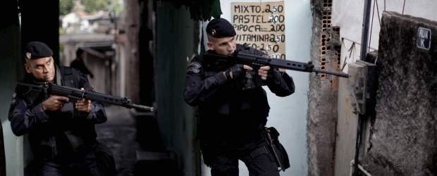 Policía entró en tres favelas de Río para instalar bases permanentes | AP | La Policía Militar de Río de Janeiro y otros dos batallones de la institución, entraron en las favelas.