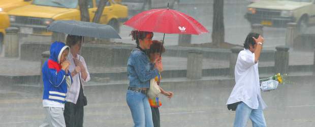 Ideam invita a aprovechar las lluvias como preparación para Fenómeno de El Niño | Un fin de semana lleno de lluvias se registra en gran parte del país.