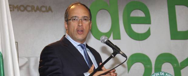 La meta de Colombia es ser la tercera economía de Latinoamérica: Minhacienda | Archivo | El ministro Juan Carlos Echeverri habló de la estabilidad en la economía del país, en la 67 Asamblea anual de afiliados de la Asociación Nacional de Empresarios de Colombia (Andi) que se lleva a cabo en la ciudad de Cartagena.
