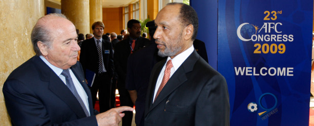 Blatter y Hammam serán los candidatos a la presidencia de la Fifa | AP | El suizo Joseph Blatter y el catarí Mohamed Bin Hammam se enfrentarán el próximo 1 de junio por la presidencia de la Fifa.