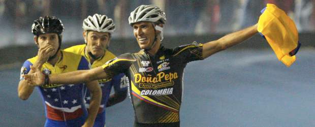 Casa y perro quiere tener Rosero | Jaime Pérez-Guarne | Diego Rosero quería retirarse como campeón mundial, y encontró la oportunidad en Guarne, en su patria. Venció en los 10 mil metros combinados de la pista en el primer día de competencias, lo demás fue el previo a una despedida.