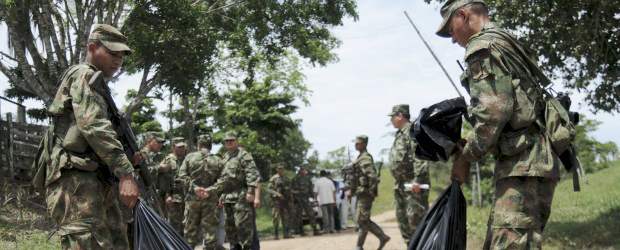 Abatidos 7 guerrilleros de las Farc | Archivo | En los combates entre el Ejército y el frente 42 de las Farc, en Vista Hermosa (Meta), murieron siete guerrilleros y otros cinco fueron capturados.