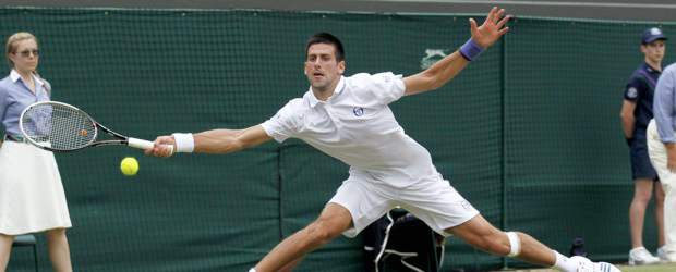 Djokovic logró su pase ante Llodra | AP | Djokovic es uno de los favoritos para conquistar Wimbledon.