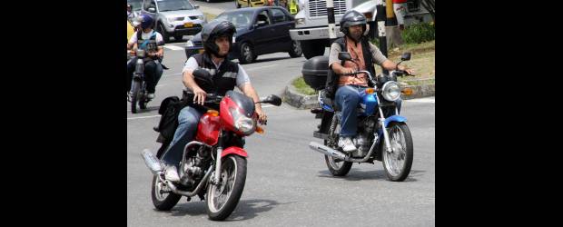 Avanzan las mesas de la moto | | De un mes y medio a dos meses estas mesas entregarán sus resultados al Ministerio de Transporte. Y de allí se estructurará la mejor manera de modernizar la legislación que involucre a todos los actores de la vía.