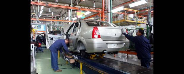 Sofasa financiará la compra de vehículos | Archivo | El Renault Logan, uno de los vehículos de mayor venta en el mercado, tanbién fue incluido en el Plan Rombo, el sistema de financiación de Sofasa.