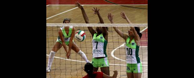 El voleibol criollo amplía sus fronteras | Jaime Pérez | Aunque el destino de las voleibolistas colombianas casi siempre es E.U., el país tiene representantes en otras ligas europeas. Los hombres van adelante.