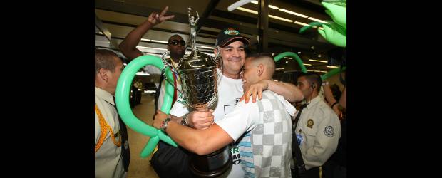 Los Arrieros son reyes gigantes | Juan Antonio Sánchez, Rionegro | Hernán Darío Giraldo ratificó que es el mejor técnico del baloncesto antioqueño al conseguir con Arrieros la Copa Invitacional, gracias al respaldo de Indeportes, Gobernación de Antioquia, Colanta y Gana.
