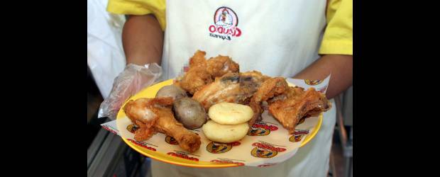 En Medellín se come el pollo más caro de todo el país | Archivo | El perfil del consumidor colombiano de pollo son personas de familia que buscan como solución rápida y nutritiva el pollo, sea asado o apanado.