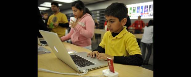 Apple pone a rugir su Lion | Archivo | Lion es una actualización para las Mac basadas en procesadores Intel.