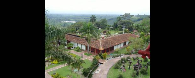Quindío para descansar: una gran finca | Archivo | Armenia es el punto de llegada para conocer el Quindío. Allí hay una buena cantidad de fincas hoteles que están ubicadas cerca a los principales parques temáticos, tienen la mejor comodidad pero en el campo, una buena alternativa para descansar.