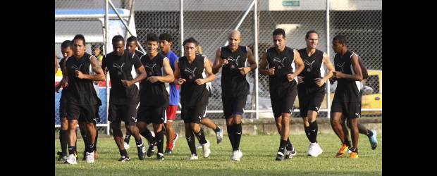 DIM mostrará su modelo en Chinchiná | Edwin Bustamante | Independiente Medellín está a la espera de los pasajes aéreos para viajar hacia Ecuador el viernes o sábado a jugar dos partidos amistosos.