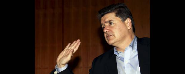 Vélez orienta alcaldes para buscar recursos | Archivo | Los problemas más generalizados y graves que vive Antioquia son la inseguridad y el desempleo, indicó Juan Carlos Vélez.