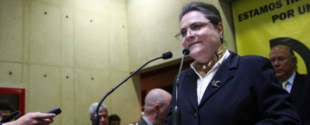 Clara López se posesionó como alcaldesa encargada de Bogotá | Colprensa | Clara López tiene una licencia temporal de su partido mientras asume la Alcaldía.