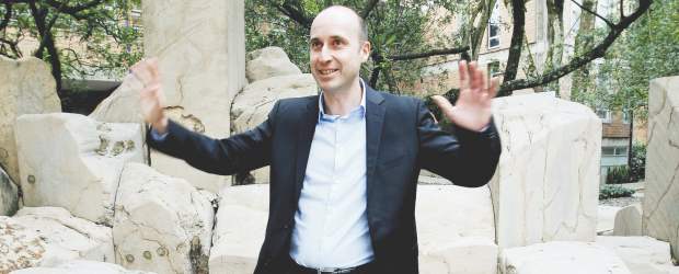Para Christian, Medellín es ejemplo mundial | Juan Antonio Sánchez | "Antes se construía primero y luego se pensaba en el paisaje, como un adorno. La arquitectura del paisaje trabaja de manera interconectada para proveerles a las poblaciones espacios equitativos", afirma Christian Werthmann.