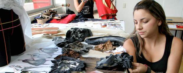 Moda que se inspira en lo básico |