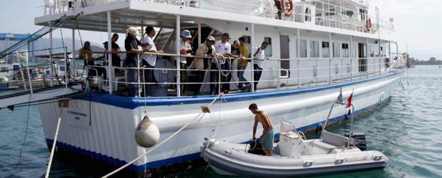 Activistas acusaron a Israel de sabotear flotilla | Reuters | Israel dice que el bloqueo busca detener tráfico de armas.
