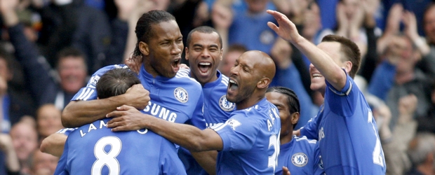 El Chelsea aplastó al Wigan. | AP | El Chelsea aplastó al Wigan.