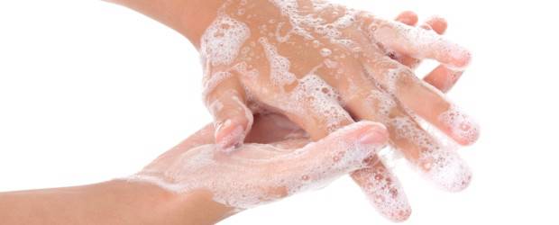 Lavarse las manos es la mejor manera de prevenir infecciones | Shutterstock | Lavarse las manos constantemente ayuda a protegerse de los virus.