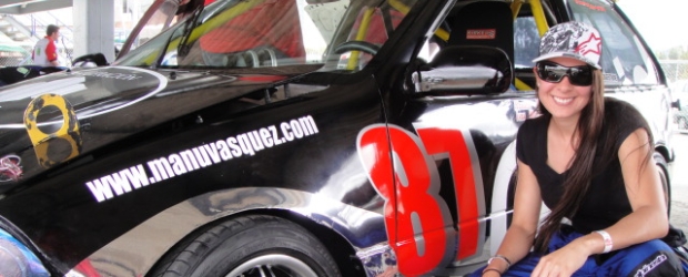 Una colombiana será la única mujer en la Clio Cup Italia | Cortesía Manuela Vásquez | Este es el auto en el que correrá en Italia la paisa Manuela Vásquez, quien desde mayo se radicará en ese país para competir en el Clio Cup.