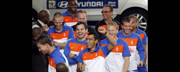 La "naranja mecánica" se convierte en digital | Reuters | Con nuevas figuras como Arjen Robben, Dirk Kuyt, Giovanni Van Bronckhorst, entre otros, Holanda se alista para enfrentar una nueva final y tratar de conquistar su primera Copa del Mundo.