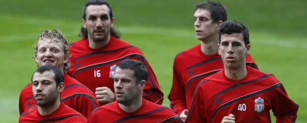 Sigue la novela por la venta del Liverpool inglés | Hay una verdadera batalla jurídica por el deseo de vender al emblemático club inglés.