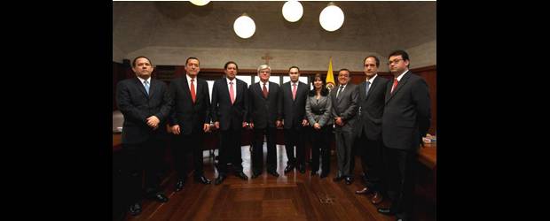 Los nueve de la decisión | Colprensa | La Corte Constitucional en pleno tomó una de las decisiones más esperadas Colombia.