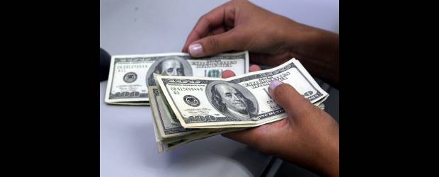 El dólar sube y va por los $1.950 | Archivo | El dólar mantiene su tendencia al alza por la situación en Europa.