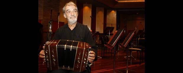 El arqueólogo del tango une eslabones | Archivo | Rodolfo Mederos se presentará, junto a la Banda Sinfónica de la Universidad Eafit, en la inauguración el viernes de Comfama Parque Arvi. El evento es privado y para asistir se requiere invitación. El parque estará abierto al público a partir del próximo domingo.