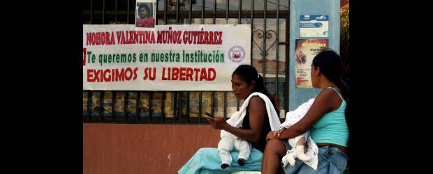 Libertad es la palabra que unió a Fortul | Jaime Pérez, enviado especial, fortul-arauca | Además de las marchas diarias en las que se pide la pronta liberación de Nohora Valentina Muñoz, en las calles de Fortul hay un sentimiento generalizado de tristeza por su secuestro