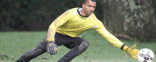 Nacional, visitante en su casa | Hernán Vanegas | Carlos Barahona tendrá sentimientos encontrados en el estadio Atanasio Girardot, porque en su estreno su misión "es brindarle seguridad al Envigado" ante el Nacional que él integró varios años.