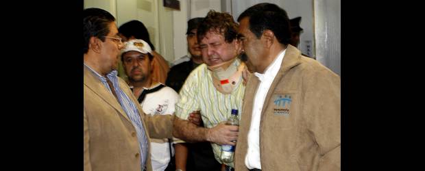 "El Cebollero" también quiere ir a la casa | Archivo | Alirio de Jesús Rendón fue capturado el 21 de mayo de 2008 por la Policía Metropolitana. Un año después, un Juez de Control de Garantías de Bogotá lo deja libre por vencimiento de términos. El 30 de mayo se entrega.