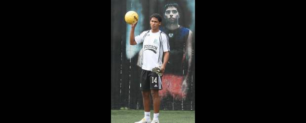 Dolencia tiene en duda a Palomino | Juan Antionio Sánchez | Jairo Palomino tiene una dolencia que lo podría sacar de la titular.