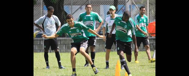 Nacional ganó ante Caldas y paró la racha | Róbinson Sáenz | Dos buenas noticias para Giovanni Moreno: le aumentarán su sueldo y podrá jugar este sábado frente a Equidad, en partido decisivo para Nacional.
