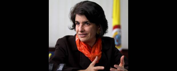 Enredadas credenciales de Congreso | Archivo | El documento también presentaba un error en la cifra repartidora y según la Presidenta del CNE, Adelina Covo, lo rompió para que no se traspapelara.