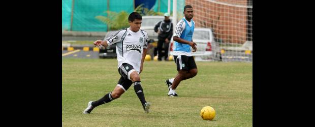 Frente al Rionegro, en Envigado día del estreno verde | Juan Antonio Sánchez | Jaime Córdoba se estrenará oficialmente hoy con Nacional, mientras que Cristian Correa tendrá su regreso en el encuentro ante Rionegro por la Copa Postobón, con entradas a 5.000 y 10.000 pesos en el Parque Estadio Sur. Hoy también serán los partidos Junior-Magdalena, Equidad-Millos y América-Tolima.