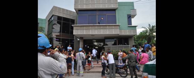 Recién nacida fue asesinada en un ataque de celos | Colprensa, Santa Marta | En esta portería ocurrió el asesinato de la recién nacida a manos, al parecer, de una enfermera con un ataque de celos.