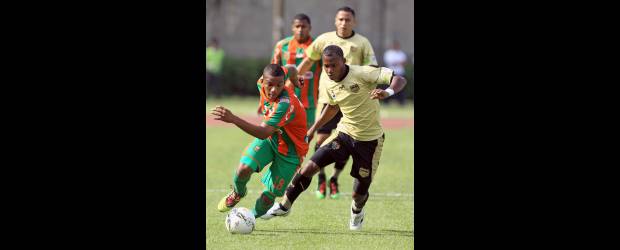 Fabra superó "la creciente" | Pablo Montoya | Franck Fabra es el lateral de proyección que tiene Envigado. Ya fue convocado a uno de los ciclos de trabajo de la Sub20. Sueña con estar en el Mundial.