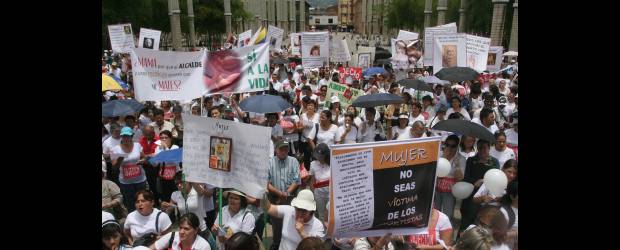 No hay vía libre para Clínica de la Mujer | Archivo | La Procuraduría y la DSSA tienen detenida la ejecución de la Clínica de la Mujer. La Personería señala que ya se han invertido importantes recursos.