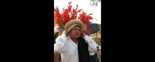 Las flores de Santa Elena se dieron un paseo en Washington | Colprensa, Washington - Estados Unidos | Esta es la versión 45 del Folklife Festival Smithsonian donde Colombia protagonista con su cultura popular y tradicional. En la foto Alexánder Nieto.